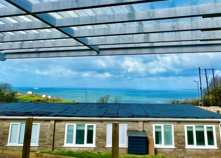 One Bedroom Seaview Apartment Main Image