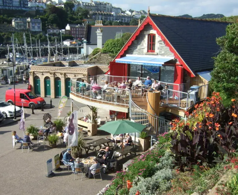 Ilfracombe Aquarium overlooking Harbour