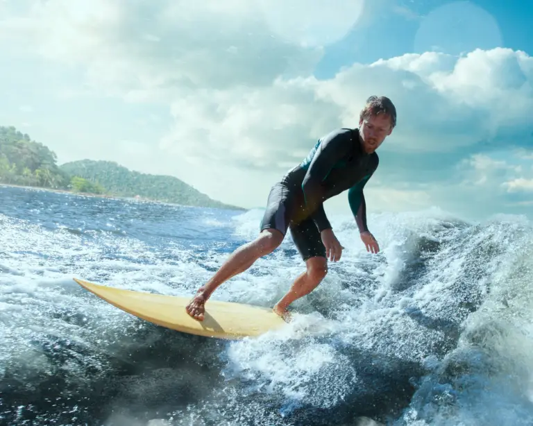 138 Surfing in North Devon